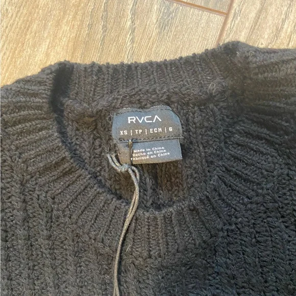 NWT Rvca sweater - Picture 2 of 4